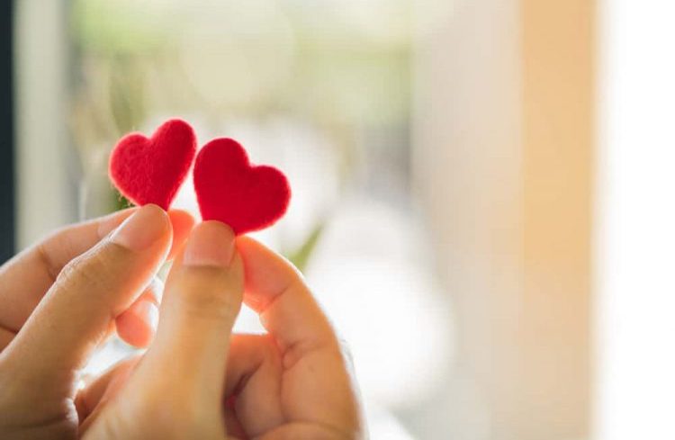 quan-he-voi-phu-nu-lon-tuoi-1-e1583305787185 yêu phụ nữ lớn tuổi